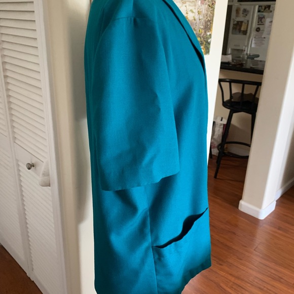 Nice ready for that summer wedding party teal cotton blend blazer with pockets. - Picture 3 of 4